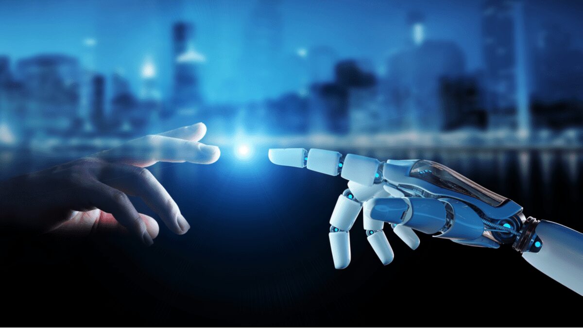 『HUMAN+MACHINE』AI 時代において人間とマシンはどのように協働するべきか?